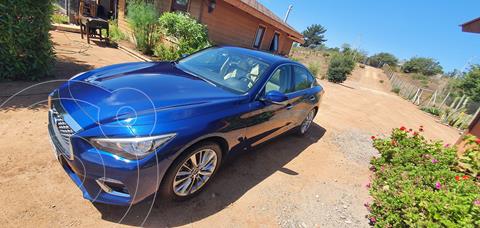 foto Infiniti Q50 2.0L Turbo usado (2018) color Azul precio $21.000.000