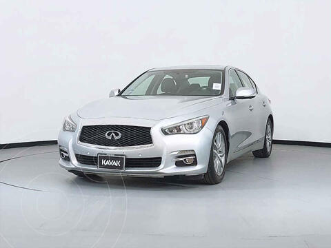 foto Infiniti Q50 Seduction usado (2016) color Plata precio $365,999