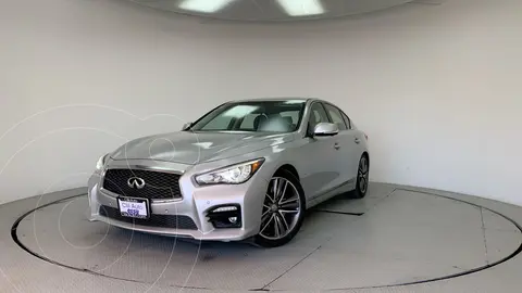 Infiniti Q50 45 usado (2015) color Plata precio $279,000