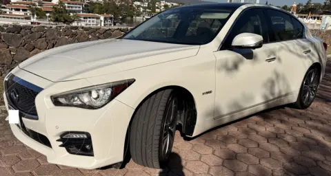 Infiniti Q50 Hybrid usado (2017) color Blanco precio $290,000