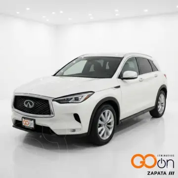 Infiniti QX50 Pure usado (2020) color INFQ MAJESTIC WHITE precio $315,000