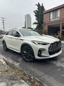 Infiniti QX55 Sensory usado (2023) color Blanco precio $750,000