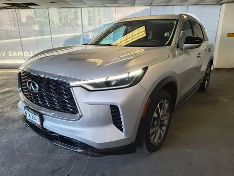 Infiniti QX60 Luxe usado (2022) color plateado precio $879,000