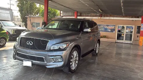 Infiniti QX80 56 7 Pasajeros usado (2015) color Gris precio $369,000
