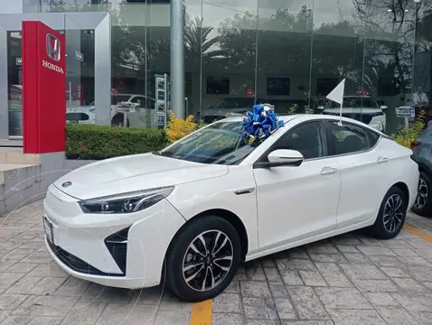 JAC E J7 Electric usado (2022) color Blanco precio $445,000