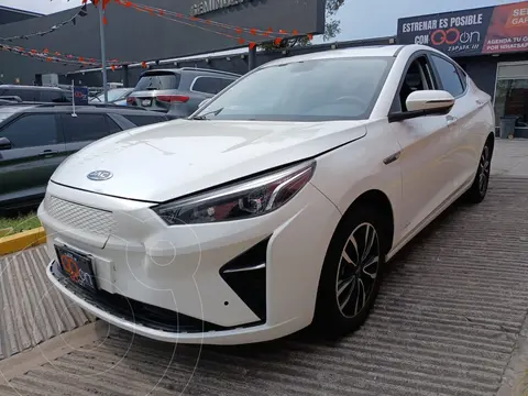 JAC E J7 Electric usado (2022) color Blanco financiado en mensualidades(enganche $117,175 mensualidades desde $8,960)
