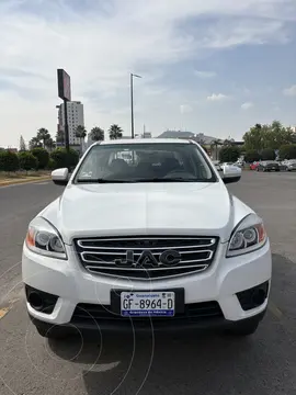 JAC Frison T6 Flex 2.0L usado (2024) color Blanco precio $280,000