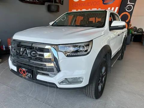 JAC Frison T8 2.0L usado (2023) color Blanco financiado en mensualidades(enganche $103,550 mensualidades desde $7,918)