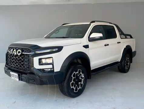 JAC Frison T8 2.0L usado (2026) color Blanco precio $499,000
