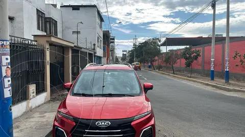JAC JS3 Advance Aut usado (2022) color Rojo precio u$s14,000