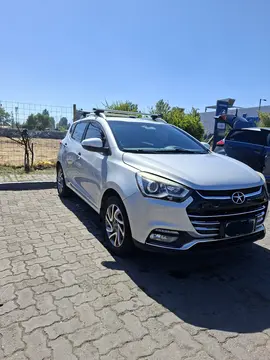 JAC S2 1.5L Luxury Smart usado (2017) color Plata precio $5.300.000