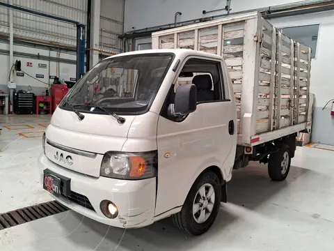 JAC X200 2.0L usado (2023) color Blanco financiado en mensualidades(enganche $83,112 mensualidades desde $6,356)
