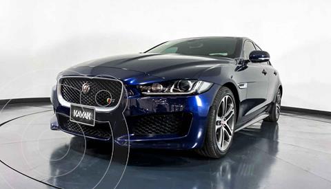 Jaguar XE Prestige usado (2017) color Azul precio $562,999