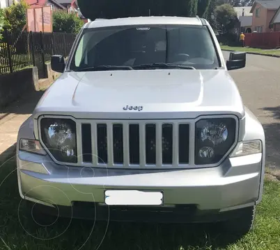 Jeep Cherokee Liberty 3.7 Sport usado (2009) color Gris precio $6.800.000