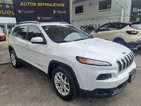 Jeep Cherokee Latitude usado (2014) color Blanco precio $240,000