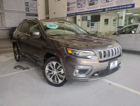 Jeep Cherokee Overland usado (2019) color Granito precio $449,000