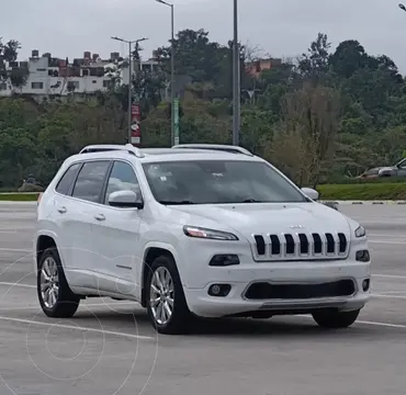 Jeep Cherokee TrailHawk usado (2017) color Blanco precio $319,000