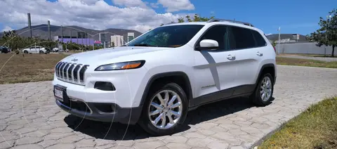 Jeep Cherokee Limited Premium usado (2014) color Blanco precio $240,000
