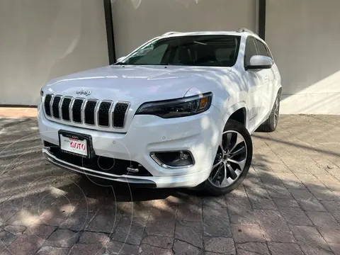 Jeep Cherokee Overland usado (2020) color Blanco Perla financiado en mensualidades(enganche $125,000)
