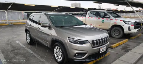 Jeep Cherokee 2.4L Longitude 4x2 Aut usado (2019) color Marron precio u$s20,000