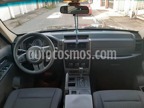 foto Jeep Cherokee Limited 4x4 usado (2012) color Negro precio Bs.11.300