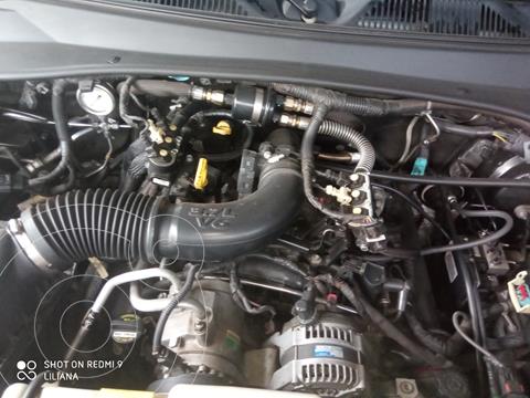 Jeep Cherokee Limited 3.7L Aut 4x2 usado (2011) color Negro precio u$s7.500