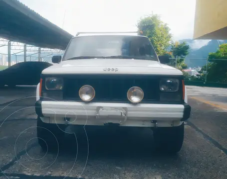 Jeep Cherokee Renegade 4x4 usado (1995) color Blanco precio u$s4.000