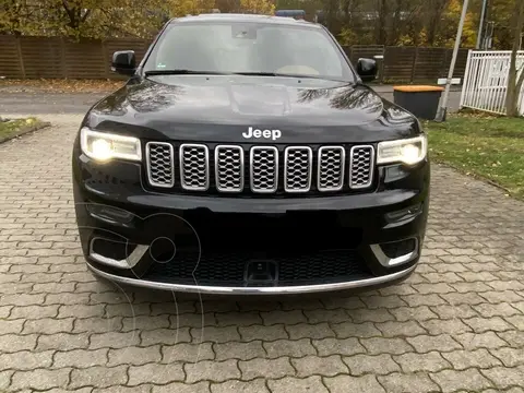 Jeep Cherokee Limited 4x4 usado (2019) color Negro precio u$s20.000