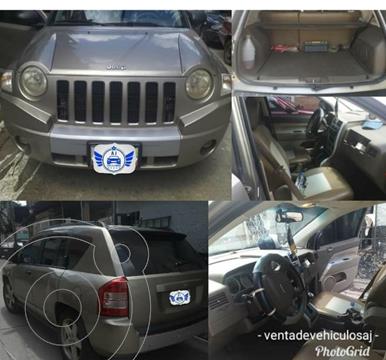 foto Jeep Cherokee Limited 4x2 usado (2008) color Bronce precio Bs.204