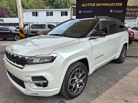 Jeep Commander Overland usado (2025) color Blanco financiado en mensualidades(enganche $129,174 mensualidades desde $14,992)