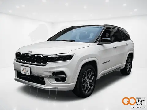 Jeep Commander Overland usado (2025) color JEEPC BLANCO POLAR precio $595,000