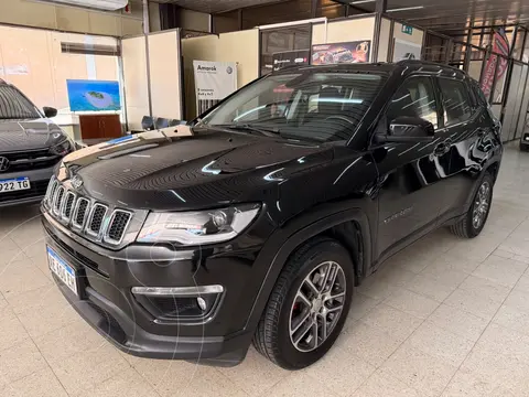 Jeep Compass 2.4 4x2 Sport usado (2021) color Negro Carbon precio $30.500.000