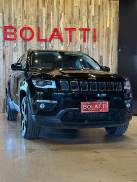 Jeep Compass COMPASS 2.4 LONGITUDE AT9 O/E usado (2018) color Negro precio $30.000.000