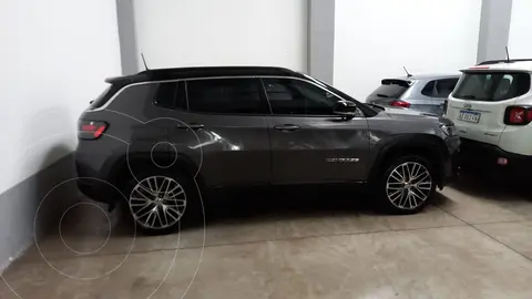 Jeep Compass 1.3 4x2 Limited Plus Aut usado (2022) color Gris precio u$s32.000
