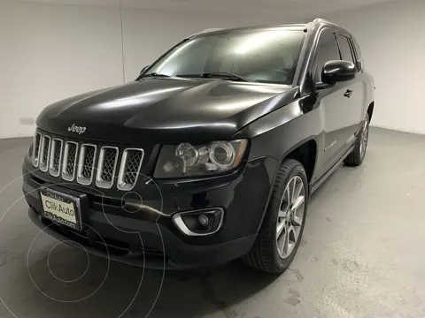 foto Jeep Compass 4x2 Limited Aut usado (2016) color Negro precio $273,000