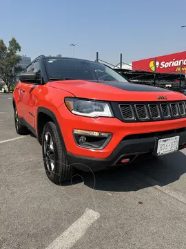 Jeep Compass Trailhawk 4X4 usado (2018) color Naranja precio $330,000