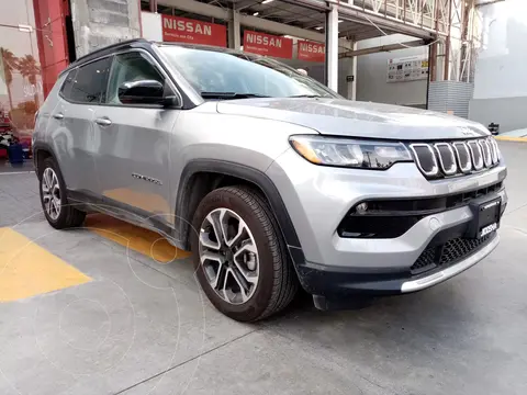 Jeep Compass 4x2 Limited Aut usado (2022) color Plata precio $600,000