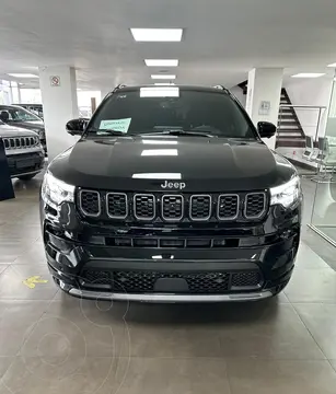 Jeep Compass High Altitude nuevo color Negro precio $751,400