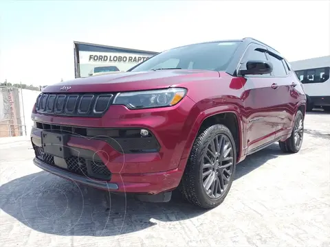 Jeep Compass Latitude usado (2022) color Rojo Granate precio $499,000