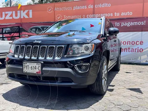 Jeep Compass 4x2 Latitude Aut usado (2017) color Negro precio $235,000