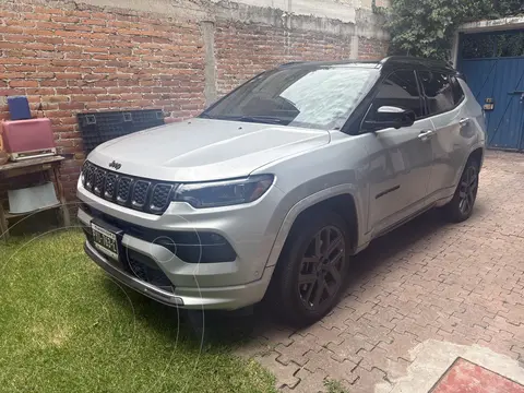 Jeep Compass High Altitude usado (2024) color Plata precio $524,000