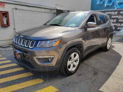 Jeep Compass Latitude usado (2019) color Gris financiado en mensualidades(enganche $81,750 mensualidades desde $6,251)