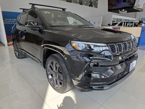 Jeep Compass High Altitude usado (2025) color Negro financiado en mensualidades(enganche $163,701 mensualidades desde $13,810)