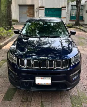 Jeep Compass Latitude usado (2018) color Azul precio $250,000