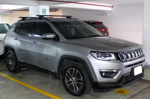 Jeep Compass  Sport usado (2020) color Gris precio u$s17,900