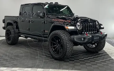 Jeep Gladiator Mojave usado (2023) color Negro precio $1,049,999