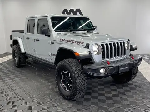 Jeep Gladiator Rubicon usado (2022) color plateado precio $1,047,999