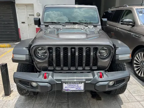 Jeep Gladiator Rubicon usado (2022) color Gris financiado en mensualidades(enganche $225,000 mensualidades desde $33,928)