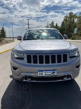 Jeep Grand Cherokee Overland 3.6 usado (2017) color Plata precio u$s46.000