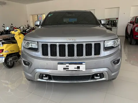Jeep Grand Cherokee Overland 3.6 usado (2016) color Plata Metalico precio u$s33.500
